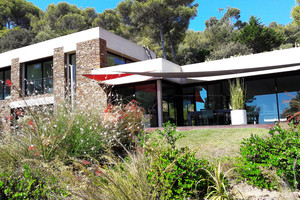villa contemporaine a vendre au Gaou Bénat 
