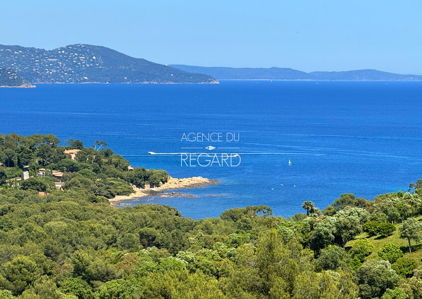 Proprit vue mer au Gaou Bnat