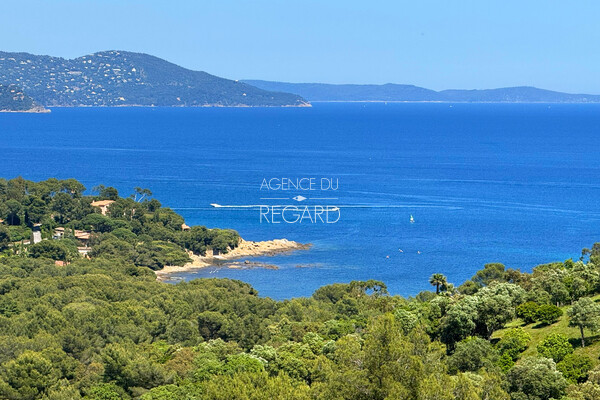 Proprit vue mer au Gaou Bnat