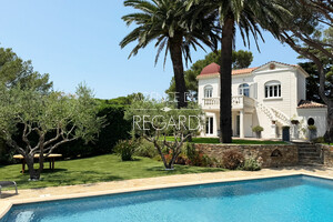 proprit vue mer  Giens