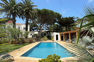 proprit vue mer  Giens
