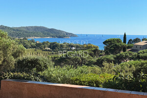 proprit vue mer  La-Croix-Valmer
