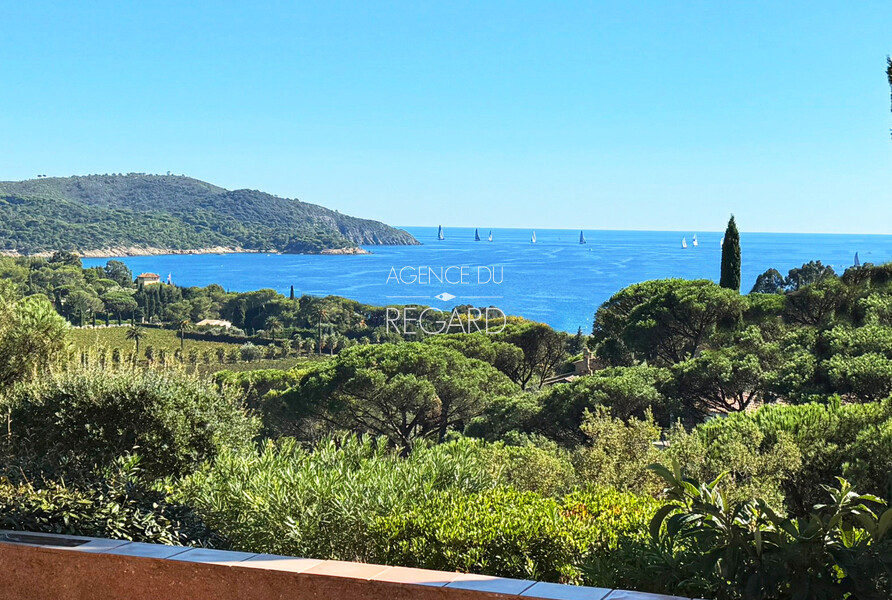 Gigaro, avec vue mer et plage � pied