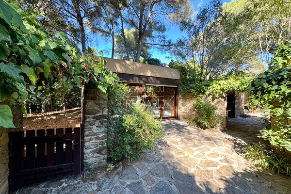 Proprit au Gaou Bnat