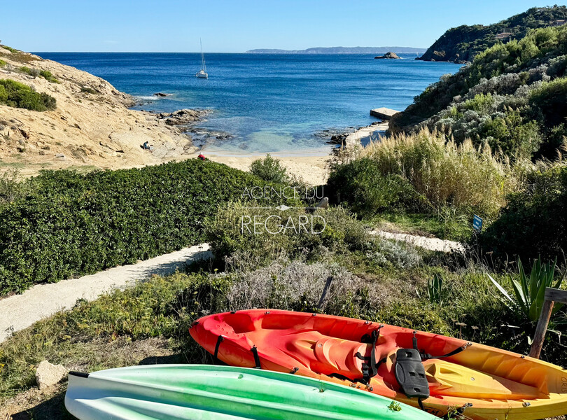 Cap B�nat, au sud, � 5mns � pied de la plage...