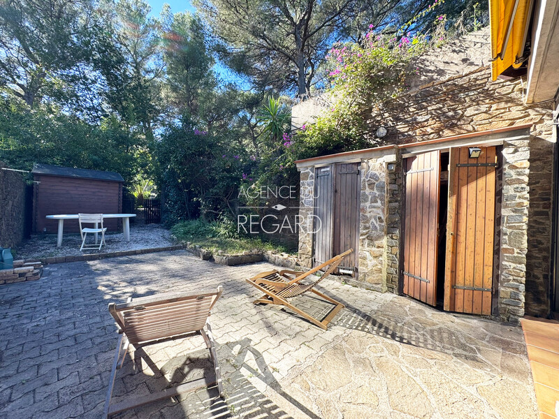 Au Gaou Bnat, maisonnette  3 minutes  pied de la mer...