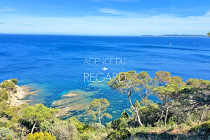 Propri�t� pieds dans l'eau au Cap B�nat