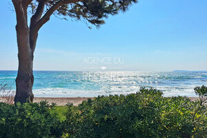 Appartement bord de mer au Lavandou