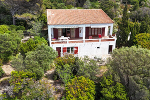 propri�t� vue mer sur l'�le du Levant