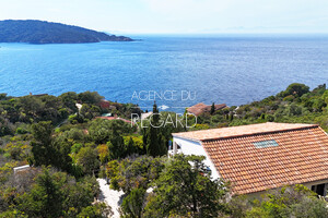 propri�t� vue mer sur l'�le du Levant